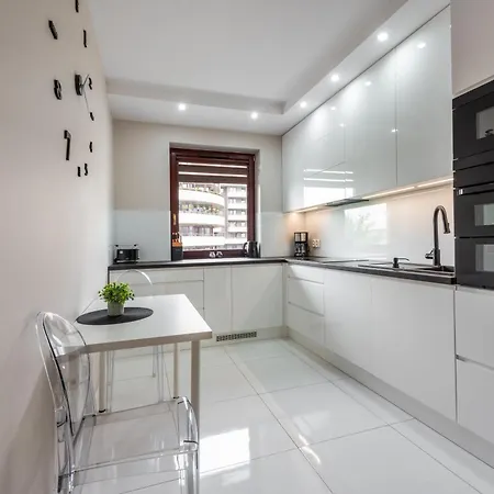 דירה Royal Deluxe 2 6 Persons Aquapark Down Town קרקוב