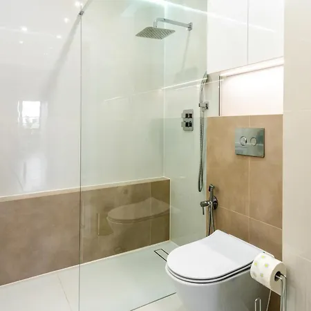 דירה Royal Deluxe 2 6 Persons Aquapark Down Town *