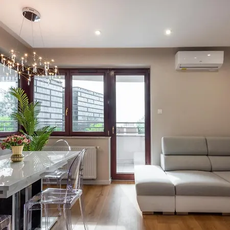 Apartman Royal Deluxe 2 6 Persons Aquapark Down Town