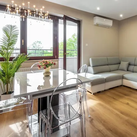 Apartman Royal Deluxe 2 6 Persons Aquapark Down Town